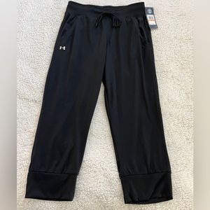 NWT Under Armour Women’s Joggers Size Small